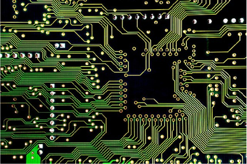自己設(shè)計(jì) PCB 電路板，需要學(xué)習(xí)哪些科目？